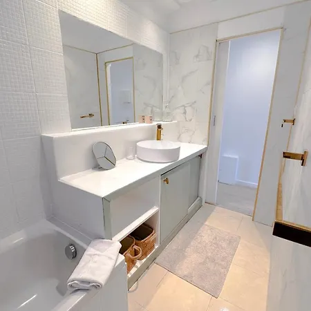 Marechal Juin - Charming 3 With Parking Near The Sea Apartment *